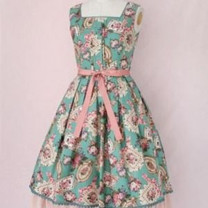 Meet your Posher, Lily